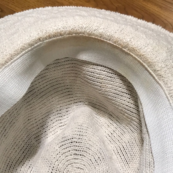 Cream hat from Charlotte Russe. - Picture 3 of 3